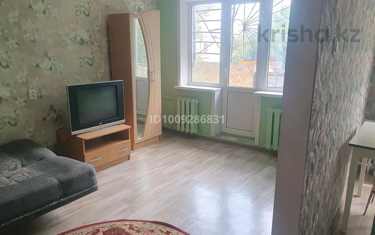1-комнатная квартира · 29 м² · 2/5 этаж, Б.Момышулы 20 за 6 млн ₸ в Темиртау — фото 2