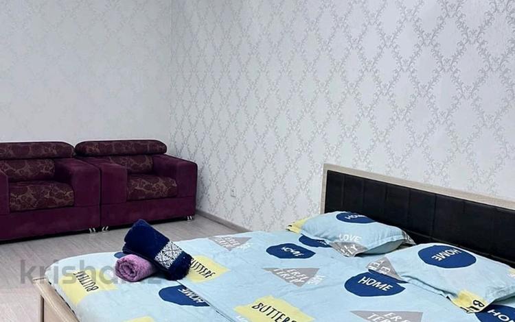 1-бөлмелі пәтер · 65 м² · 3/10 қабат, Сазды-1, Ғазиза Жубанова, бағасы: 13 000 ₸ в Актобе, Сазда-1 — фото 2