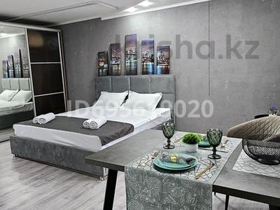 1-комнатная квартира · 38 м² · 4/5 этаж, Чехова 49 — Чехова - Нурмагамбетова за 20 000 ₸ в Усть-Каменогорске