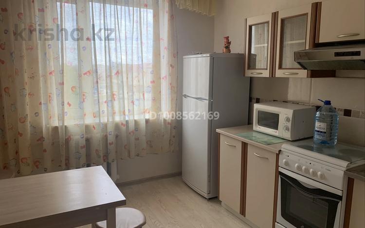 1-бөлмелі пәтер · 40 м² · 4/9 қабат, Степной 4 ш/а. 9, бағасы: 160 000 ₸ в Караганде, Казыбек би р-н — фото 2