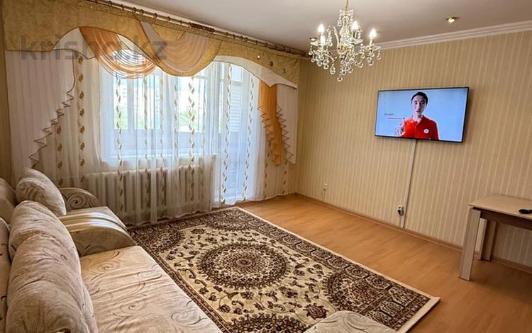 4-комнатная квартира · 80 м² · 6/9 этаж, мкр Юго-Восток, Гапеева 29 за 26.5 млн 〒 в Караганде, Казыбек би р-н — фото 2