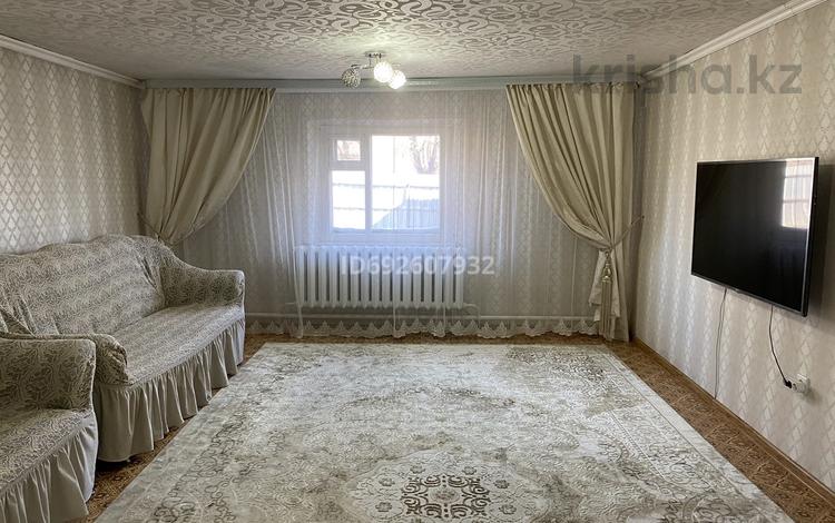 Отдельный дом · 3 комнаты · 100 м² · 7 сот., 2ая Водная — Затон за 17.5 млн ₸ в Семее — фото 2