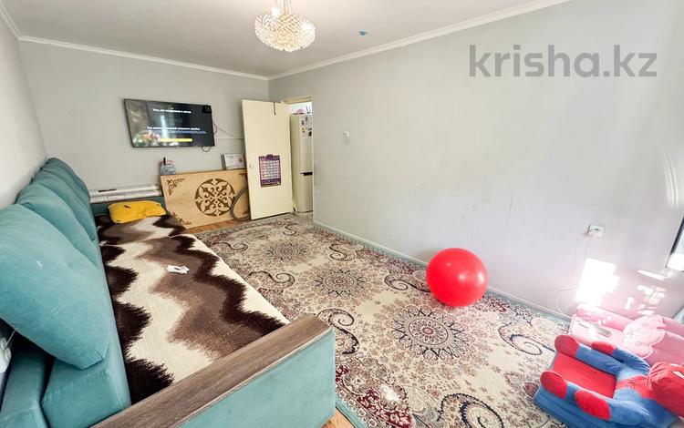 2-комнатная квартира · 42 м² · 2/5 этаж, Самал 12а за 13.8 млн ₸ в Талдыкоргане, мкр Самал — фото 2