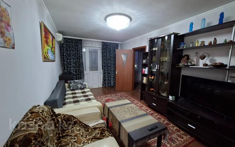 3-комнатная квартира · 60 м² · 5/5 этаж, мкр Новый Город, Абдирова 26/2 за 18.5 млн ₸ в Караганде, Казыбек би р-н — фото 2