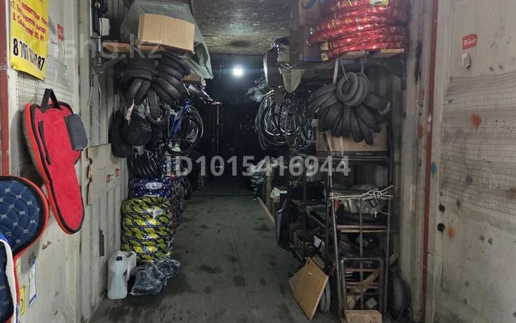 Торговое место центральном проходе 40тонн автозапчасти · 40 м² за 5.5 млн ₸ в Таразе — фото 2