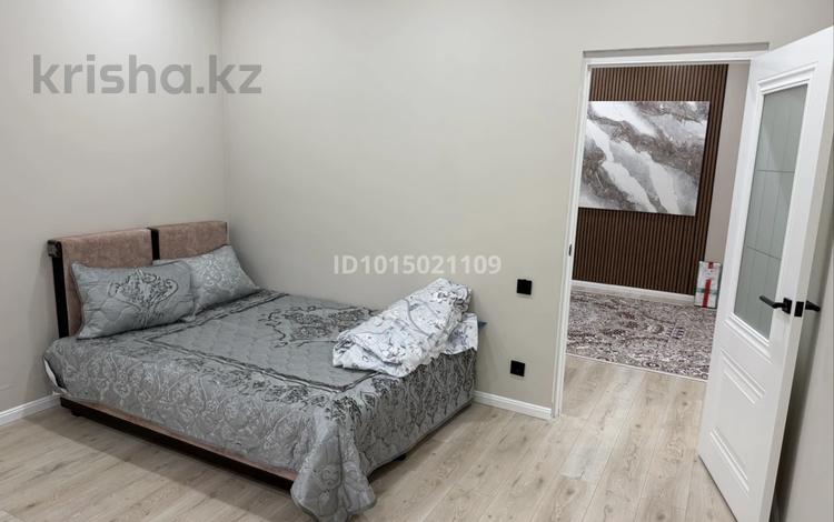 3-бөлмелі пәтер · 82 м² · 3/10 қабат, Центральный ш/а., Абая 26/3, бағасы: 320 000 ₸ в Атырау, мкр Центральный — фото 2