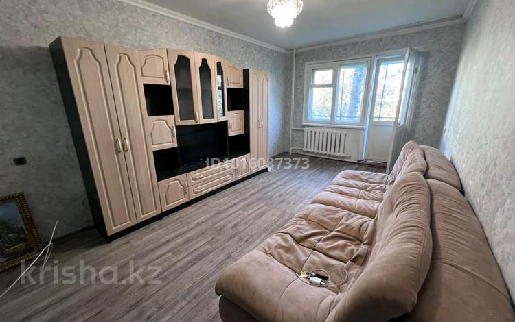 2-комнатная квартира · 45 м² · 4/5 этаж, мкр Юго-Восток, Мкр Юго-Восток, 28й микрорайон 20 за 160 000 ₸ в Караганде, Казыбек би р-н — фото 2