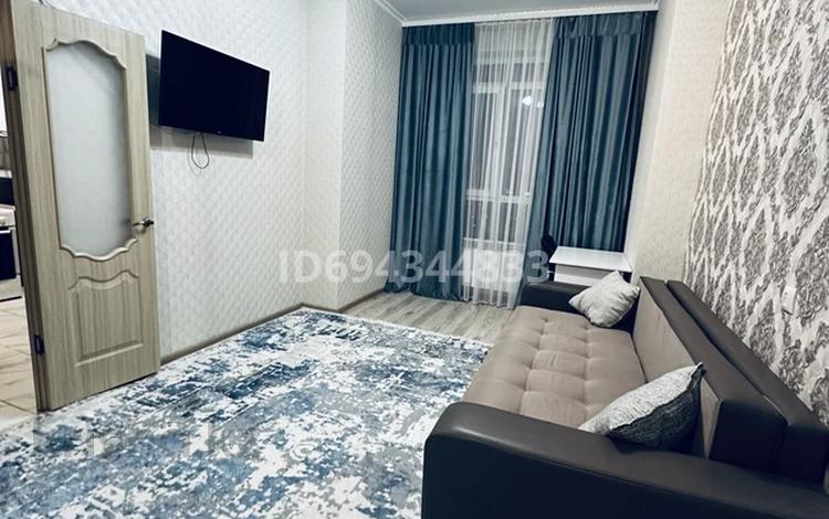 1-бөлмелі пәтер · 40 м² · 11/20 қабат, Туркестан 14 — Орынбор, бағасы: 14 000 ₸ в Астане, Есильский р-н — фото 32