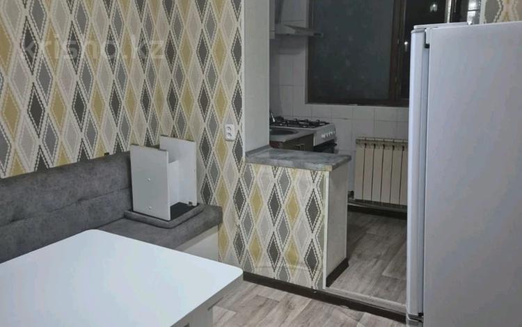 3-комнатная квартира · 62 м² · 3/5 этаж, 12-й микрорайон 233 — Сайрамская за 200 000 ₸ в Шымкенте, Енбекшинский р-н — фото 2