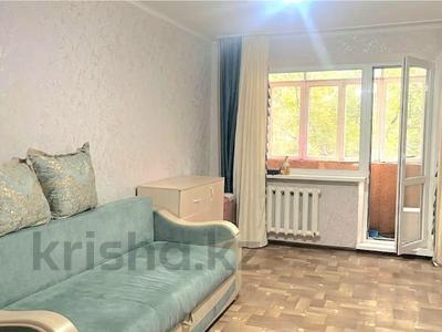 2-комнатная квартира · 45 м² · 4/5 этаж, Майкудук, 13й микрорайон за 10.5 млн ₸ в Караганде, Алихана Бокейханова р-н