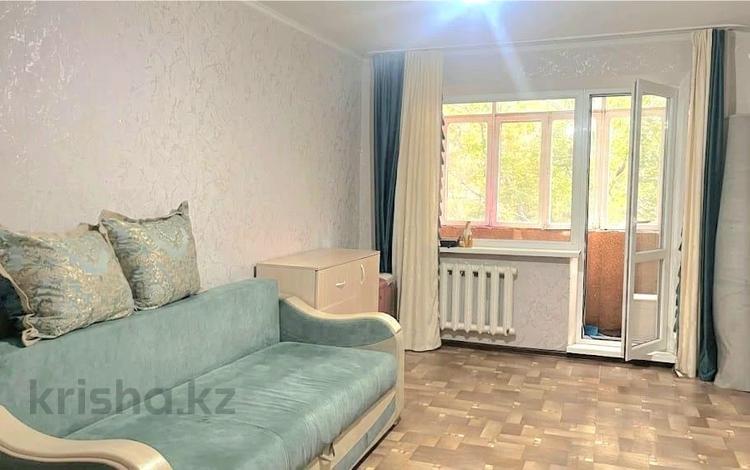 2-комнатная квартира · 45 м² · 4/5 этаж, Майкудук, 13й микрорайон за 10.5 млн ₸ в Караганде, Алихана Бокейханова р-н — фото 2