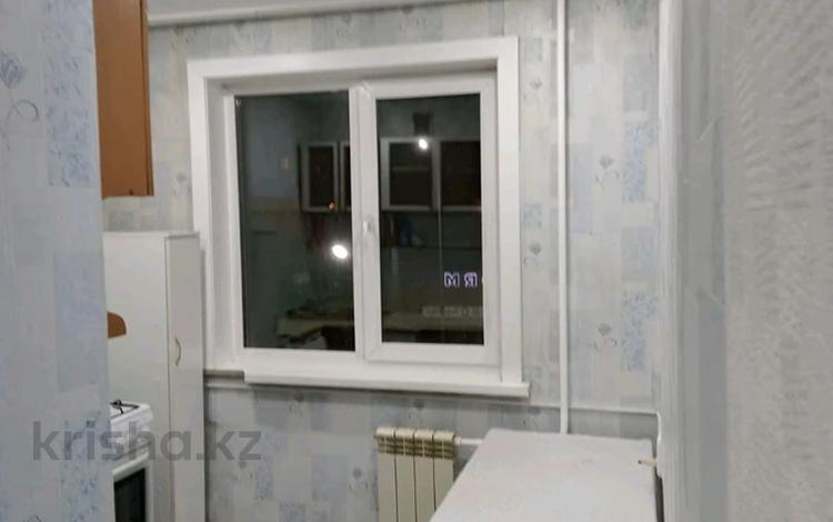 4-комнатная квартира, 62 м², 3/5 этаж, Назарбаева — Уют за ~ 22.4 млн 〒 в Петропавловске — фото 2