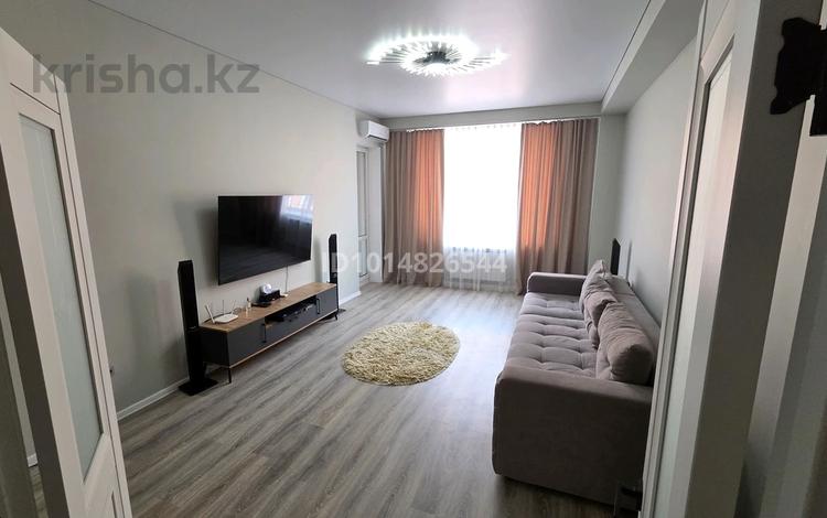 2-комнатная квартира · 79.3 м² · 3/9 этаж, Абая 123 блок 2 — Абая Фролова за 400 000 ₸ в Костанае — фото 2