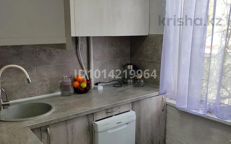 4-бөлмелі пәтер · 60 м² · 2/5 қабат, Тургенева Абая 82, бағасы: 17 млн ₸ в Актобе — фото 2