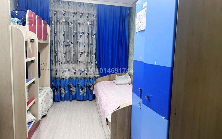 3-комнатная квартира · 63 м² · 5/5 этаж, Бауыржан Момышулы 17 за 12 млн ₸ в Аксу — фото 5