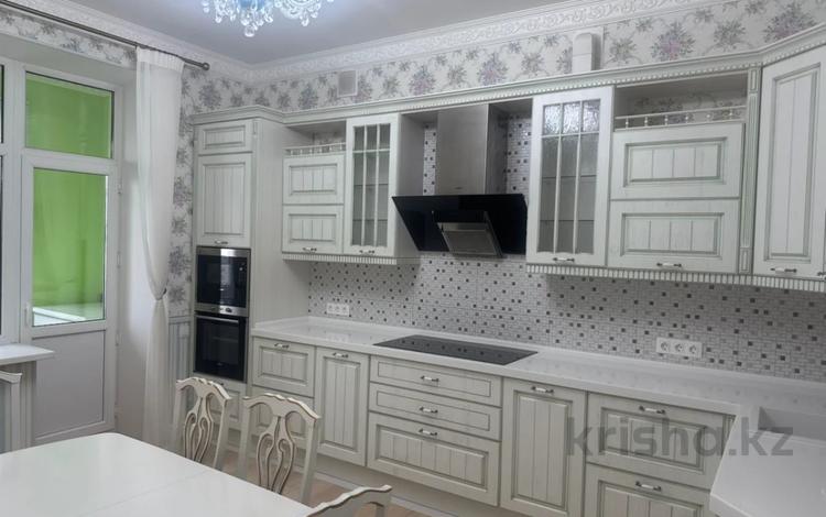 4-бөлмелі пәтер · 162 м² · 2/4 қабат, Табыс 10, бағасы: 190 млн ₸ в Астане, Есильский р-н — фото 5