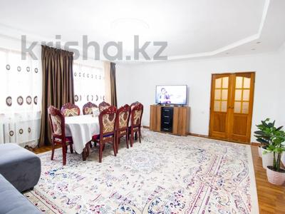Отдельный дом • 5 комнат • 110 м² • 10 сот., Сырттанова 73 за 40 млн 〒 в Талдыкоргане