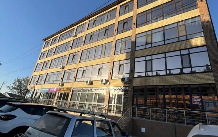 2-комнатная квартира · 55 м² · 4/5 этаж, Оренбургская 71 — Абулхаир хана за 25 млн ₸ в Уральске — фото 2