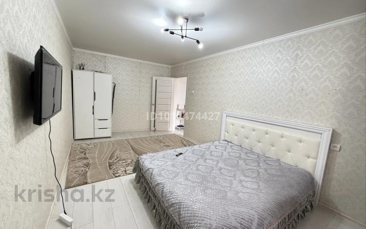1-комнатная квартира · 32 м² · 4/5 этаж, Мухита 127 за 10 000 ₸ в Уральске, мкр Школьник — фото 2