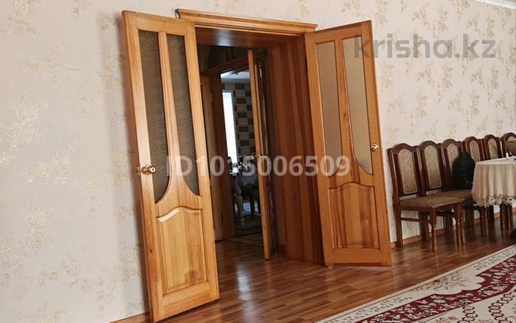 Жеке үй · 4 бөлме · 200 м² · 6 жүзд., Гоголя 16 1 — 168 квартал, бағасы: 47 млн ₸ в Экибастузе — фото 2