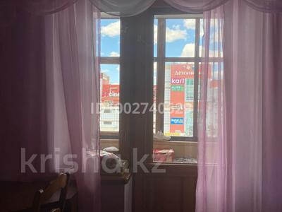 3-бөлмелі пәтер · 64 м² · 5/9 қабат, Абая 108, бағасы: 20 млн ₸ в Уральске
