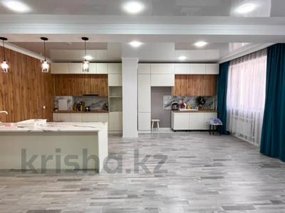 5-бөлмелі пәтер · 140 м² · 3/5 қабат, Бирлик, бағасы: 58 млн ₸ в Талдыкоргане, мкр Бирлик