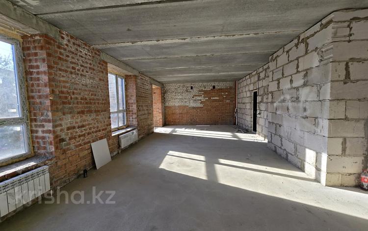 2-бөлмелі пәтер · 62.2 м² · 2/9 қабат, Парковая, бағасы: 26 млн ₸ в Петропавловске — фото 2