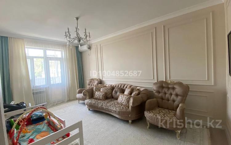 2-бөлмелі пәтер · 71 м² · 1/9 қабат, Сатпаева 30Г, бағасы: 250 000 ₸ в Таразе — фото 2