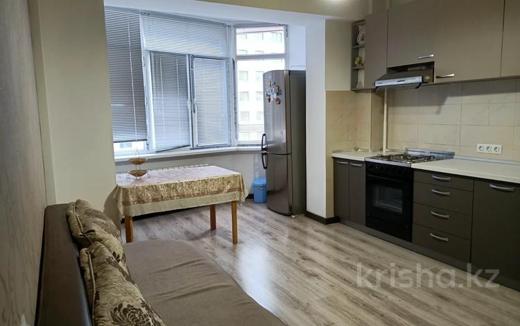 2-бөлмелі пәтер, 50 м², 5/7 қабат, Нурмакова 79, бағасы: 47 млн 〒 в Алматы, Алмалинский р-н — фото 2