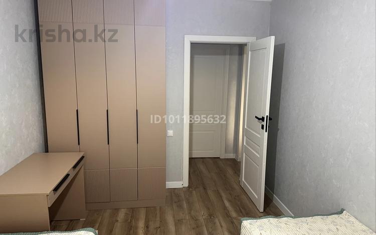 5-бөлмелі пәтер · 93.7 м² · 6/10 қабат, Бозтаева 40В, бағасы: 40.5 млн ₸ в Семее — фото 2