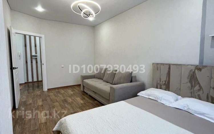 1-бөлмелі пәтер · 38 м² · 9/9 қабат, Керей жанибек 9, бағасы: 16 000 ₸ в Астане, Есильский р-н — фото 2