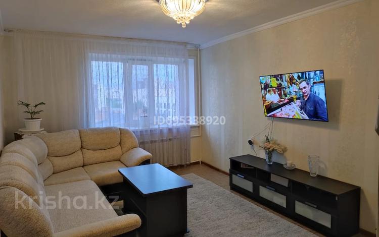 3-комнатная квартира · 60 м² · 9/9 этаж, мкр Юго-Восток, Мкр Орбита за 23.1 млн ₸ в Караганде, Казыбек би р-н — фото 2