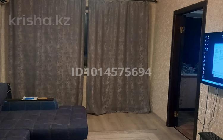3-комнатная квартира · 50 м² · 3/5 этаж, Ауэзова — Додо пицца за 150 000 ₸ в Экибастузе — фото 2