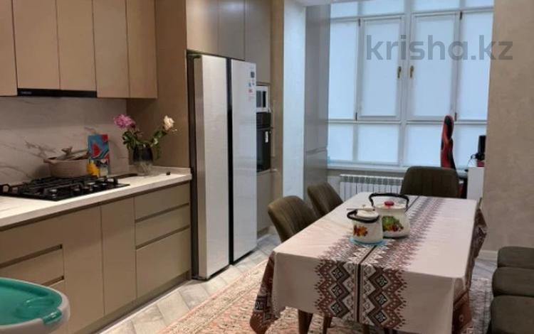 2-комнатная квартира · 75.4 м² · 2/5 этаж, мкр. Алтын орда, мангилик ел за 36 млн ₸ в Актобе — фото 2