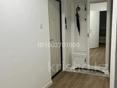 2-комнатная квартира · 42 м² · 2/5 этаж, мкр Казахфильм — Исиналиева за 25 000 ₸ в Алматы, Бостандыкский р-н
