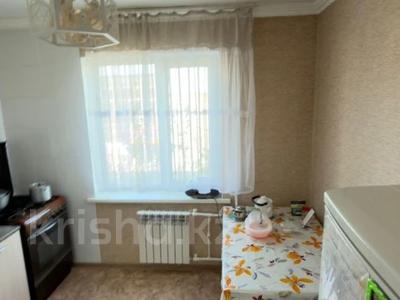 2-бөлмелі пәтер · 51 м² · 3/9 қабат, мкр 11, Аз Наурыз, бағасы: 18.5 млн ₸ в Актобе