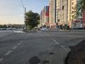 Свободное назначение, офисы, магазины и бутики, общепит, салоны красоты, фитнес и спорт, медцентры и аптеки, образование, развлечения, конференц-залы, кабинеты и рабочие места, студии · 100 м² за 650 000 ₸ в Шымкенте, Каратауский р-н — фото 16
