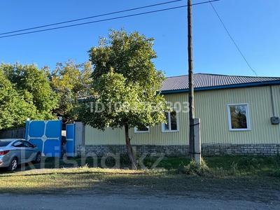 Отдельный дом · 3 комнаты · 108.1 м² · 7.8 сот., Макаренко 53 за 12 млн ₸ в Семее