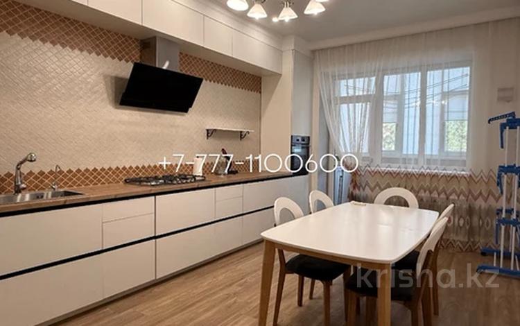 2-комнатная квартира · 95 м² · 1/5 этаж, Алтын орда за 400 000 ₸ в Актобе — фото 2