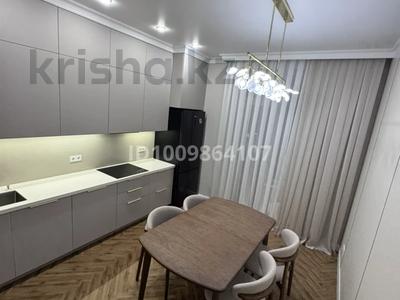 3-комнатная квартира · 90 м² · 9/12 этаж, Е 796 1 за 95 млн 〒 в Астане, Нура р-н