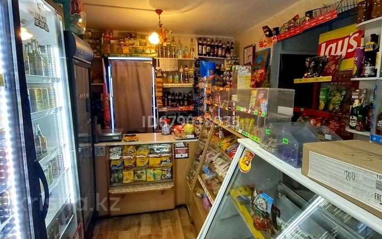 Магазины и бутики · 39 м² за 15.5 млн 〒 в Петропавловске — фото 4