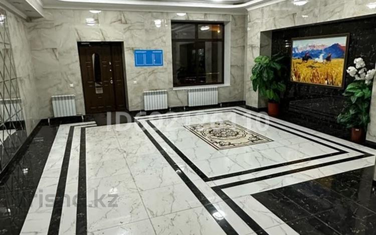 2-комнатная квартира · 75 м² · 3/8 этаж, Улпан — Кыз Жижек за 300 000 ₸ в Астане, Есильский р-н — фото 2