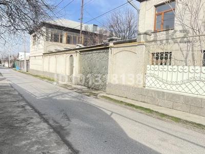 Жеке үй · 9 бөлме · 480 м² · 480 жүзд., Челюскинцев 28, бағасы: 76 млн ₸ в Шымкенте, Енбекшинский р-н