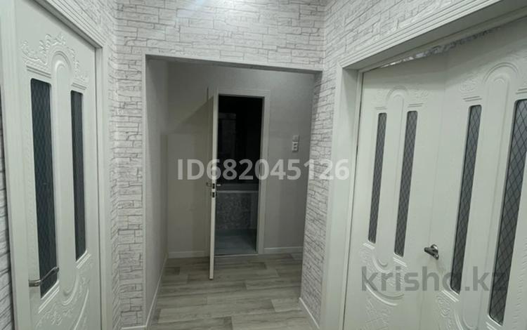 2-комнатная квартира · 55 м² · 1/6 этаж, Аманжолова 8 за 25 млн ₸ в Жезказгане — фото 2