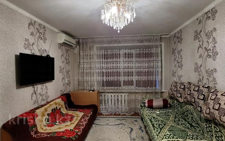 2-бөлмелі пәтер · 38 м² · 4/5 қабат, Камзина 8 — р-н 5 поликлиники, бағасы: 13.5 млн ₸ в Павлодаре — фото 2