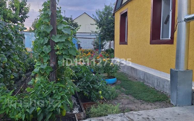 Үйдің бір бөлігі · 3 бөлме · 65 м² · 600 жүзд., Алексеева 21 — Жеруйек кафе, бағасы: 15.5 млн ₸ в Аксае — фото 2