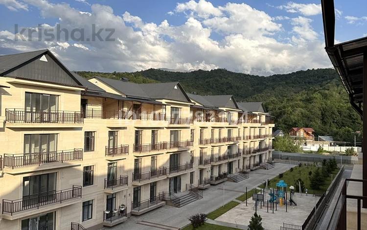 4-комнатная квартира · 142 м² · 3/3 этаж, мкр Юбилейный, МТФ 3 за 180 млн ₸ в Алматы, Медеуский р-н — фото 2