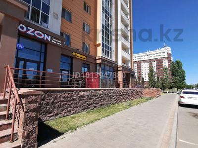 Еркін, кеңселер, дүкендер мен бутиктер, сұлулық салондары, медорталықтар мен дәріханалар, білім орталықтары, ойын-сауық · 63.5 м², бағасы: 52.5 млн ₸ в Астане, Сарайшык р-н