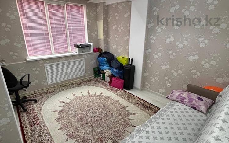 3-комнатная квартира · 90 м² · 1/9 этаж, 19-й мкр 1 за 27.6 млн ₸ в Актау — фото 2
