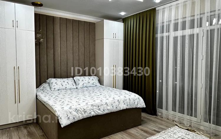 2-бөлмелі пәтер · 64.5 м² · 8/12 қабат, Сзади Обл. Акимата — ЖК Нурсултан-сити, бағасы: 3 000 ₸ в Туркестане — фото 2